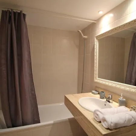 Apartment Al07 A 300 Metros De La Playa De Fenals