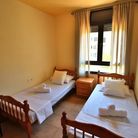 Al07 A 300 Metros De La Playa De Fenals Apartment *
